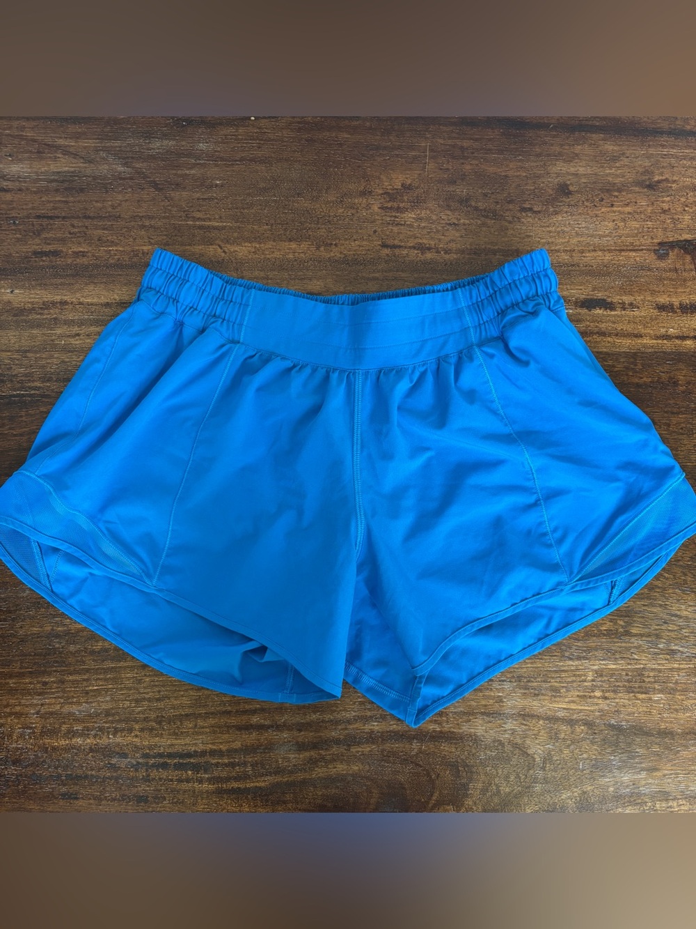 Lululemon Hotty Hot Low-Rise Lined Short 4" Poolside Blue Size 10